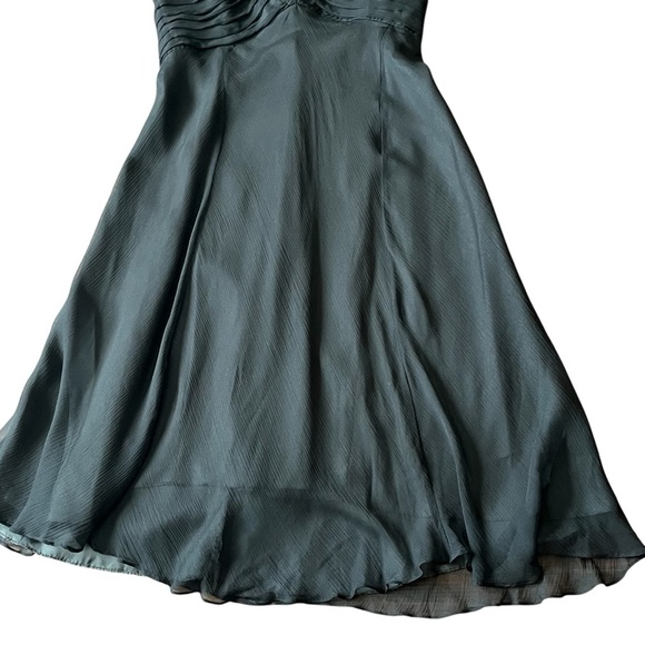 Nicole by Nicole Miller Silk Halter Neck Empire Waist Dress - Picture 4 of 12